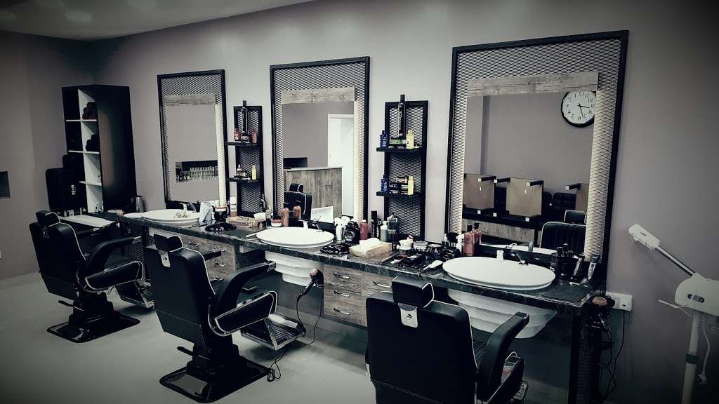 Alex Barbers | 19 Crescent Way, Orpington BR6 9LS, UK | Phone: 01689 637377