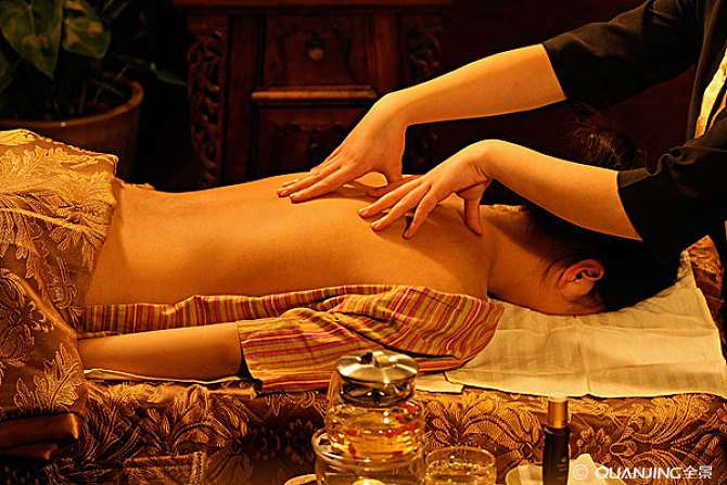 Alamo Spa | 719 E Houston St, San Antonio, TX 78205, USA | Phone: (830) 391-5154