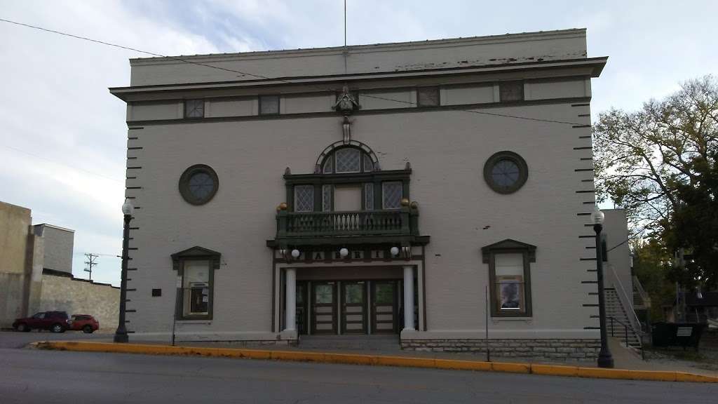 The Farris Theatre | 301 W Main St, Richmond, MO 64085, USA | Phone: (816) 776-6684