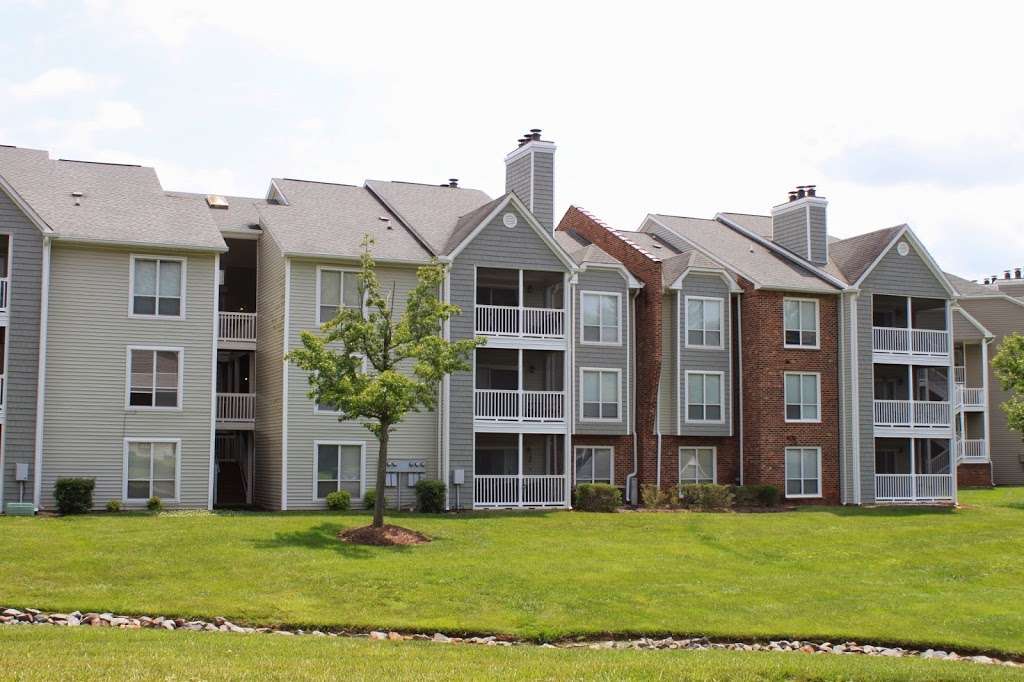 Southpark Commons Apartment Homes | 4401 Hamptonridge Dr, Charlotte, NC 28210, USA | Phone: (704) 552-7611