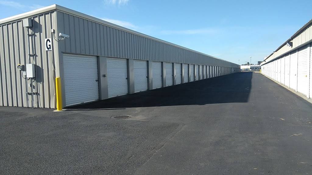 Big E Self Storage | 4201 Newton Rd, Stockton, CA 95205, USA | Phone: (209) 348-9780