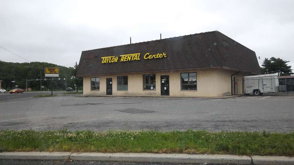 Taylor Rental Center | 5 Deacon Rd, Burlington, NJ 08016, USA | Phone: (856) 235-6117