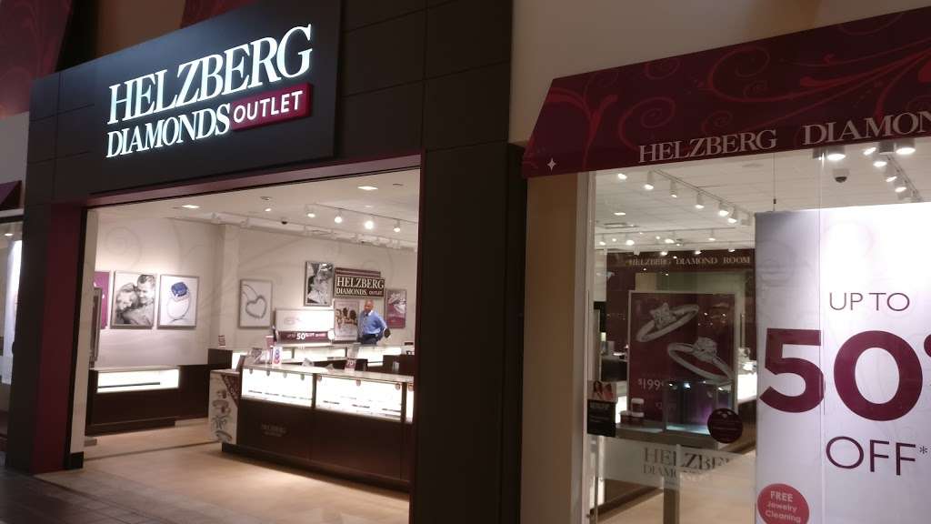 Helzberg Diamonds | 7000 Arundel Mills Cir Suite 457, Hanover, MD 21076 | Phone: (410) 796-3704