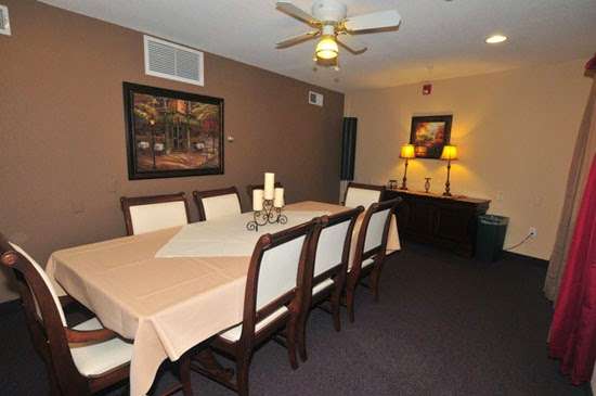 Ventana Winds Retirement Home | 12322 N 113th Ave, Youngtown, AZ 85363, USA | Phone: (623) 583-2460