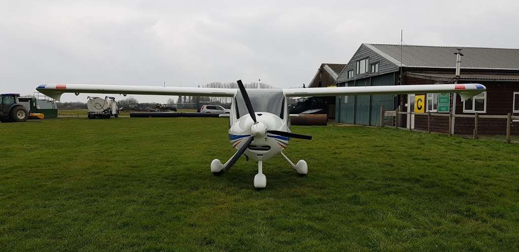 Microlight Sport Aviation | Damyns Hall Aerodrome, Aveley Road, Upminster RM14 2TQ, UK | Phone: 07540 899690