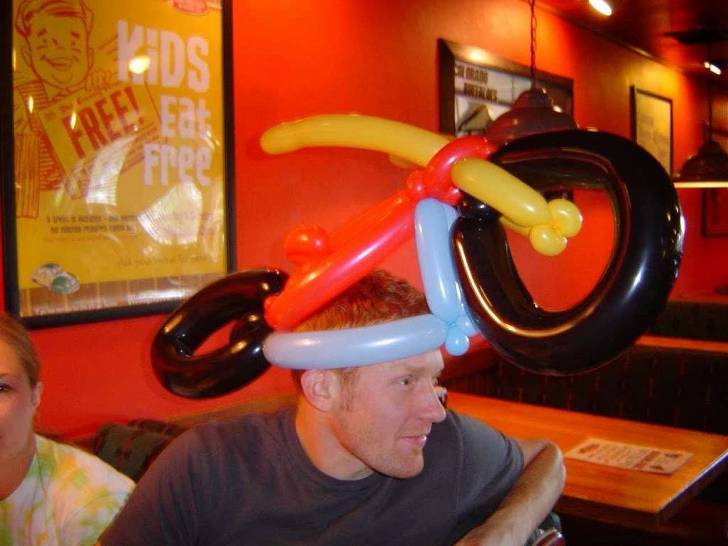 Jasbo The Balloon Artiste | 4202 N Garfield Ave, Loveland, CO 80538 | Phone: (970) 581-6298