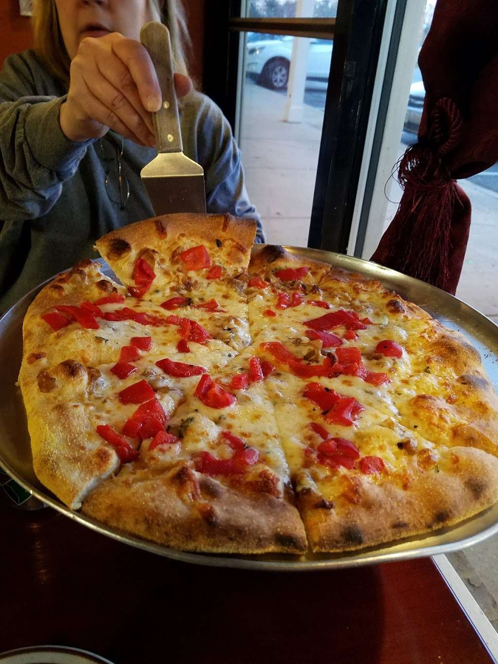 Jullianos Brick Oven Pizza | 6840 Olney Laytonsville Rd, Laytonsville, MD 20882, USA | Phone: (301) 921-0199