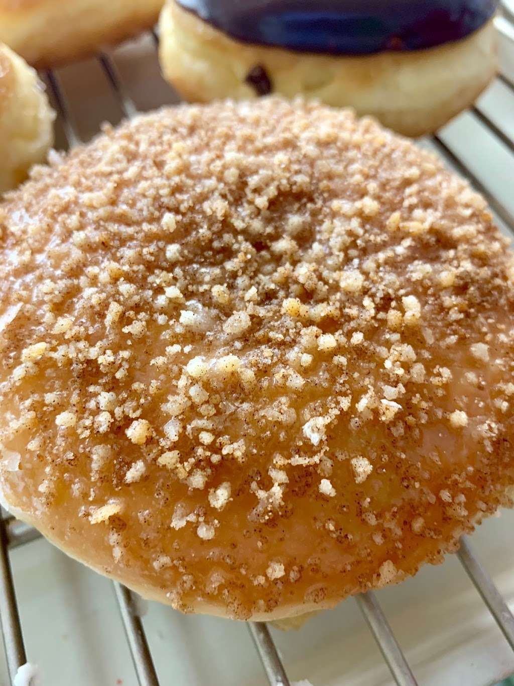 Sunland Donuts | 7375 Stewart and Gray Rd, Downey, CA 90241, USA | Phone: (562) 927-8797