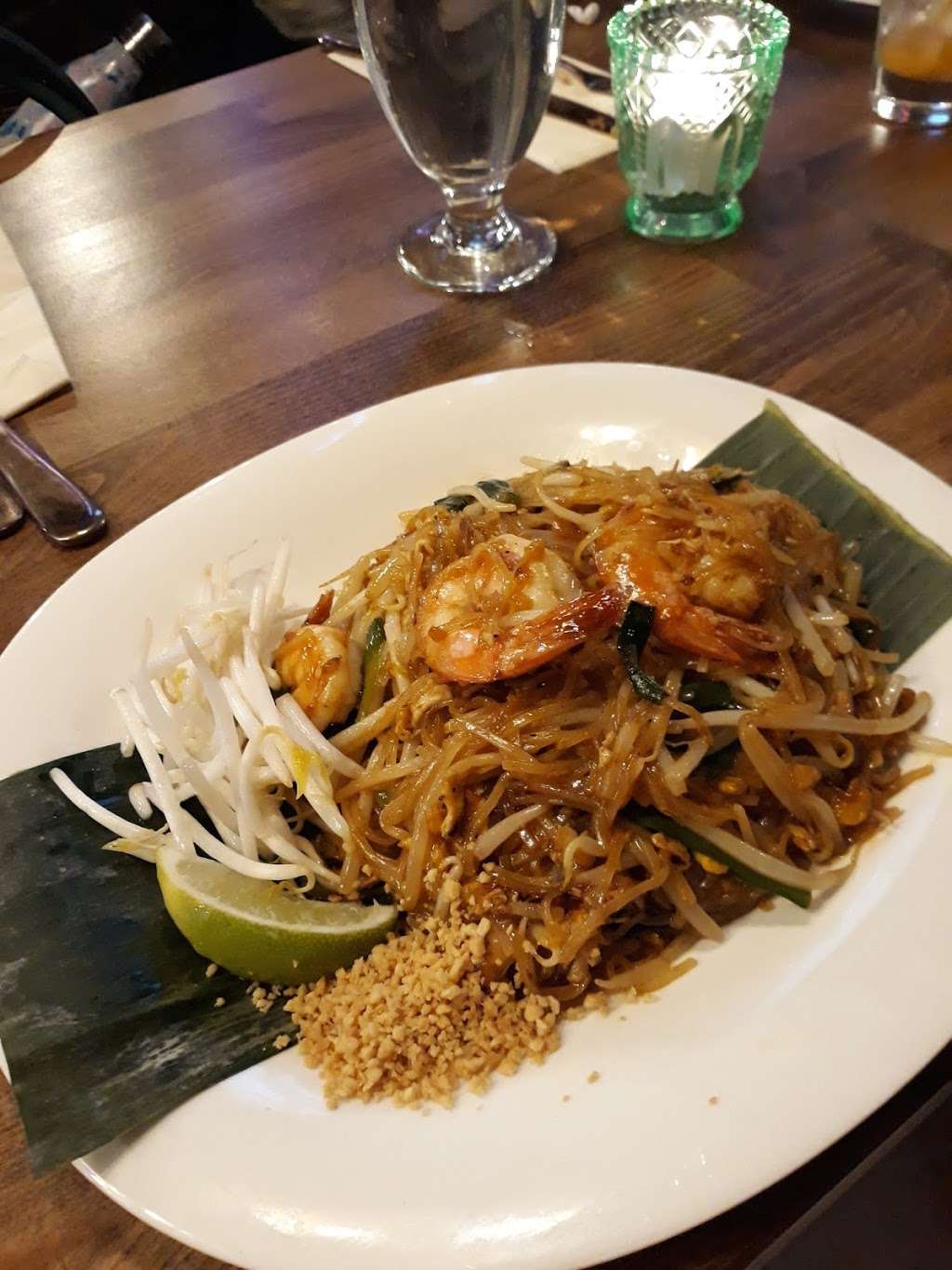 Zenith Thai Restaurant | 7002 Fresh Pond Rd, Ridgewood, NY 11385, USA | Phone: (718) 497-8899