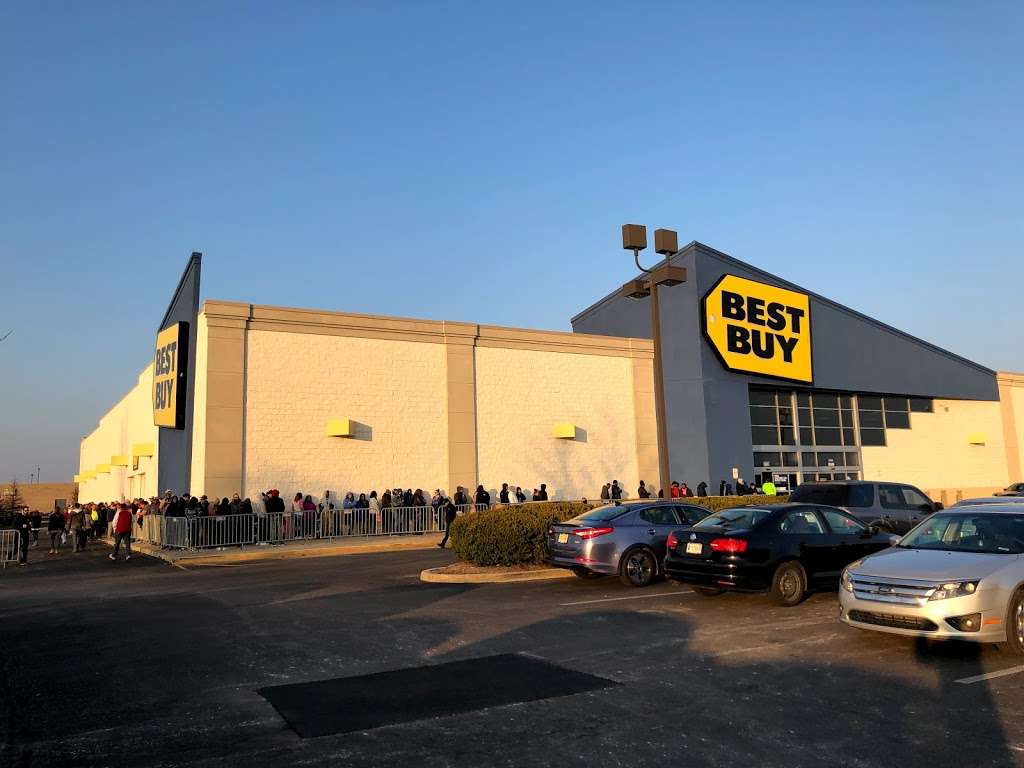 Best Buy | 10346 E US Hwy 36, Avon, IN 46123, USA | Phone: (317) 271-5690