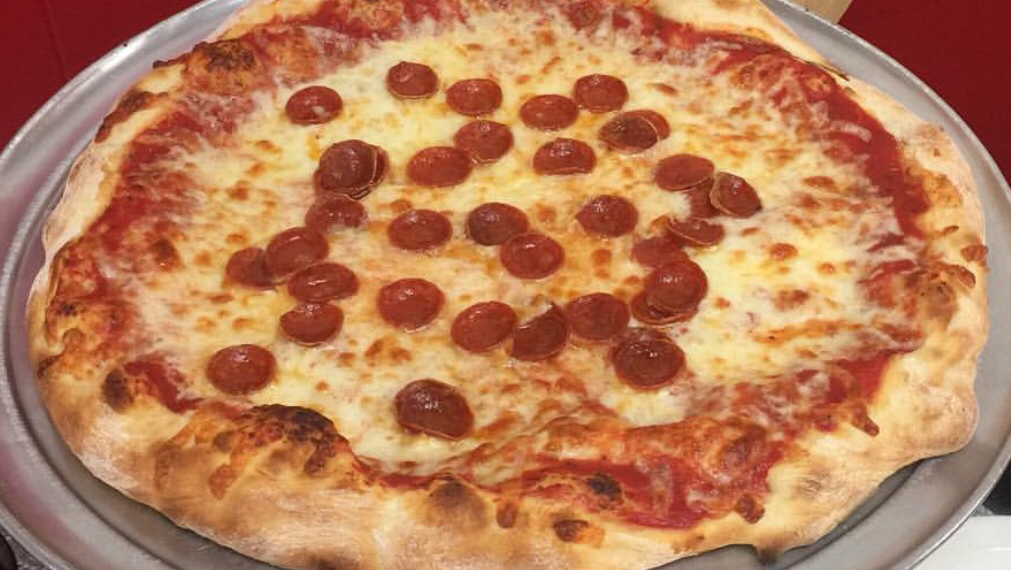 Dontes Pizzeria | 6409 Brownsville Rd, Pittsburgh, PA 15236, USA | Phone: (412) 655-2004