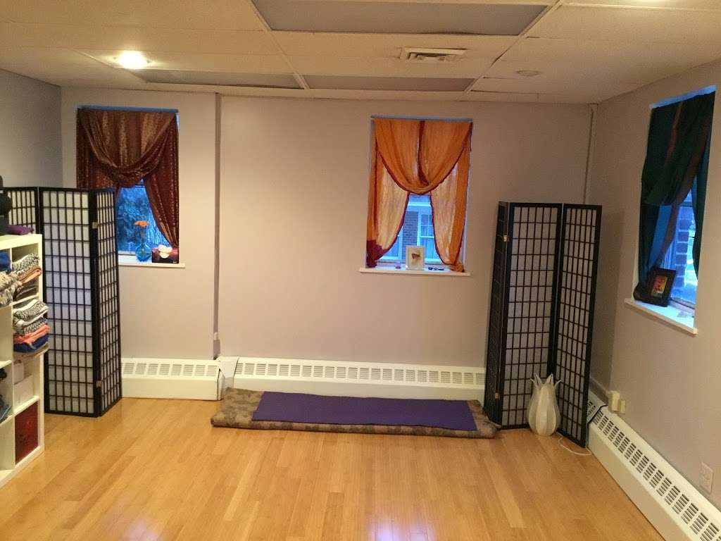 Simona Yoga llc | Official Kundalini Rhythms™ School | 145 Weber Rd, Greeley, PA 18425, USA | Phone: (862) 203-0082