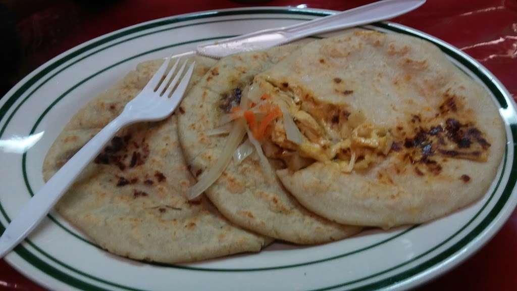 Pupuseria Salvadoreña | 1824 Westchester Ave, The Bronx, NY 10472 | Phone: (718) 409-4013