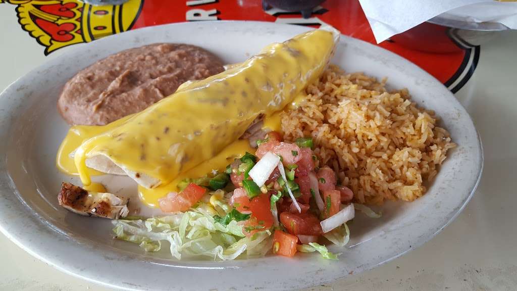 Victors Mexican Grille | 8525 Farm to Market 359, Fulshear, TX 77441, USA | Phone: (281) 533-0040