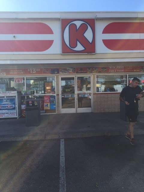 Krispy Krunchy Chicken | 2128 S Riverside Ave, Bloomington, CA 92316, USA | Phone: (909) 877-5638