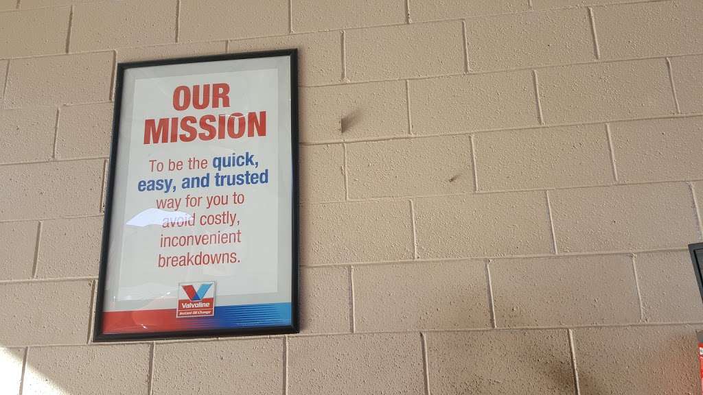 Valvoline Instant Oil Change | 1700 Artesia Blvd, Redondo Beach, CA 90278, USA | Phone: (310) 318-8780