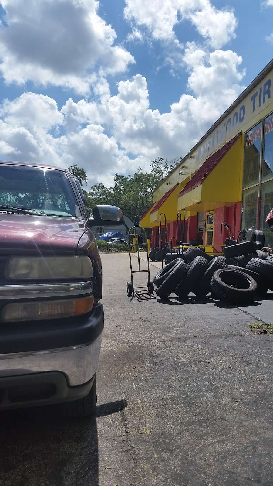 Ravenswood Tire | 3771 Ravenswood Rd, Fort Lauderdale, FL 33312, USA | Phone: (954) 584-9089