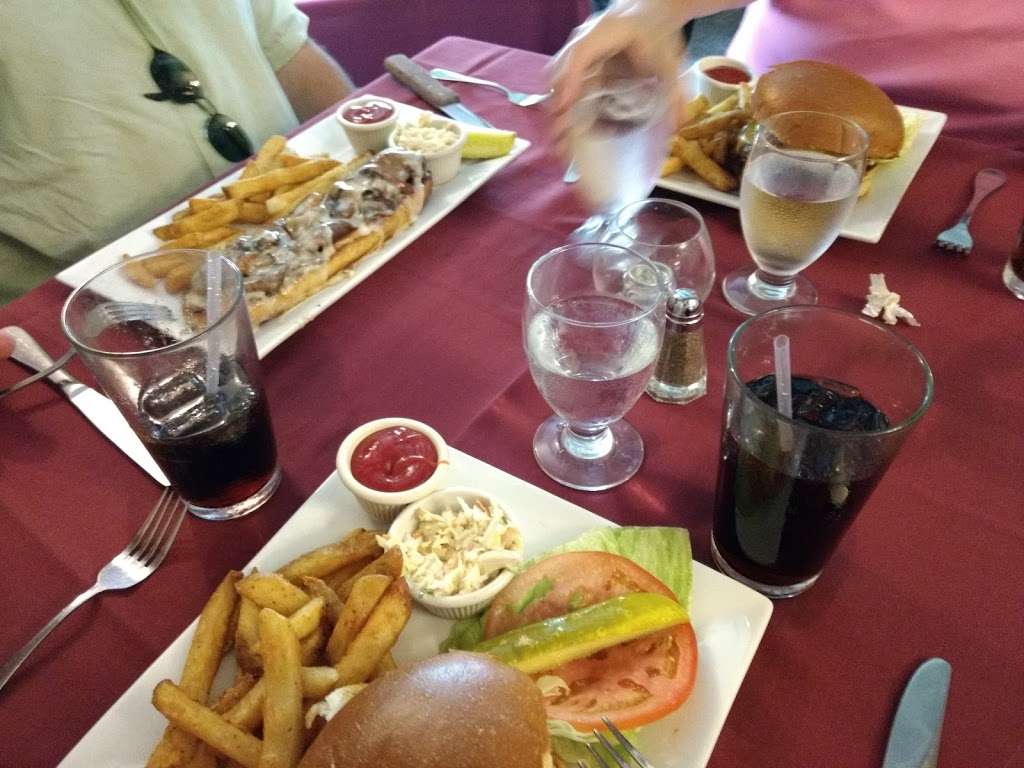 Muscoot Tavern | 105 Somerstown Turnpike, Katonah, NY 10536, USA | Phone: (914) 232-2800