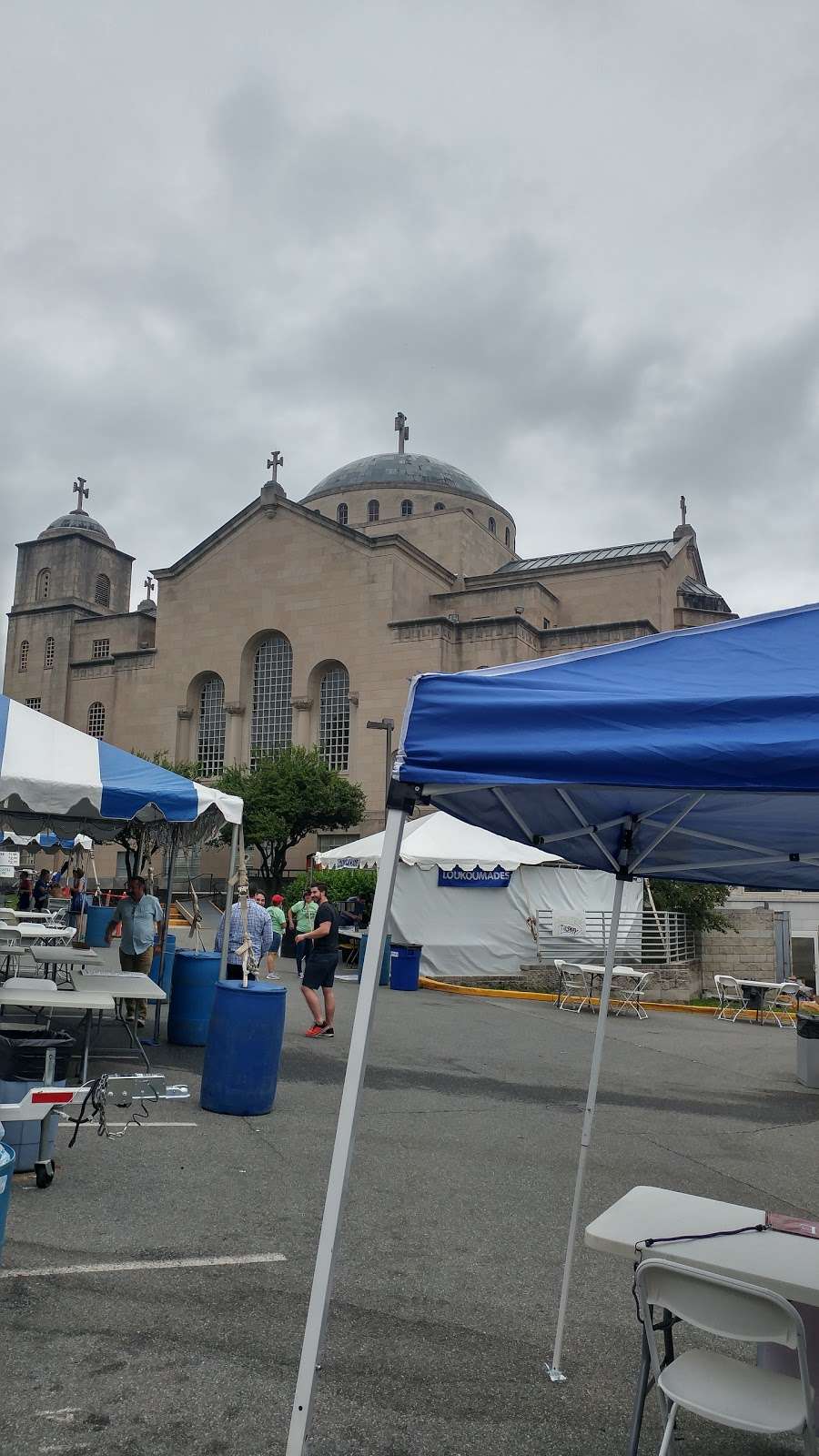 Saint Sophia Greek Orthodox Cathedral | 2815 36th St NW, Washington, DC 20007, USA | Phone: (202) 333-4730