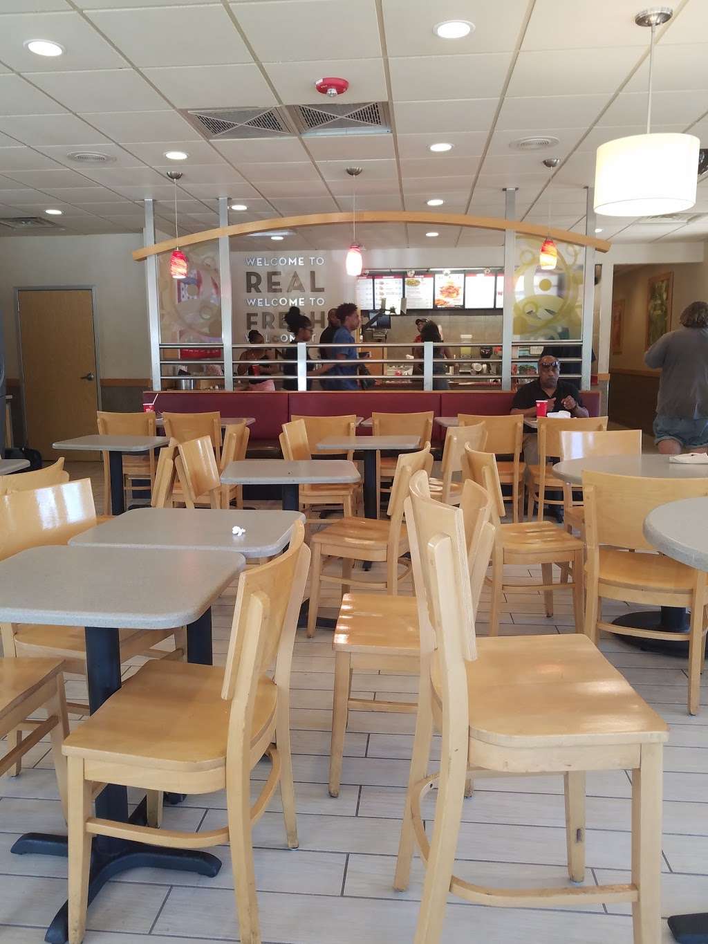 Wendys | 7700 City Line Ave, Philadelphia, PA 19151, USA | Phone: (215) 473-6040