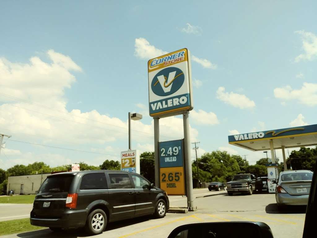 Valero | 903 N Dallas Ave, Lancaster, TX 75146, USA | Phone: (972) 227-5734