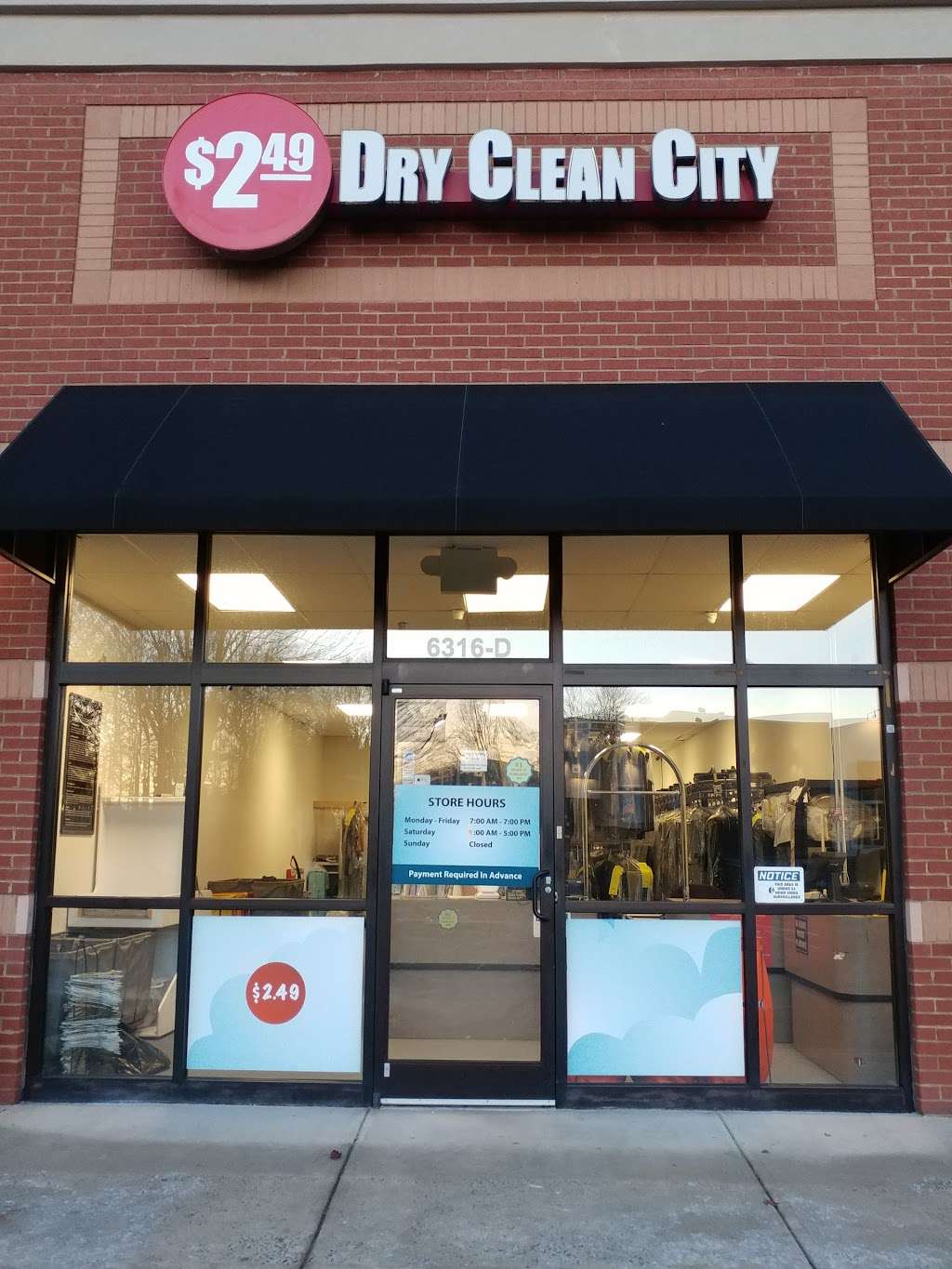 Dry Clean City - Old Sugar Creek | 6316 Old Sugar Creek Rd, Charlotte, NC 28269 | Phone: (704) 597-0123