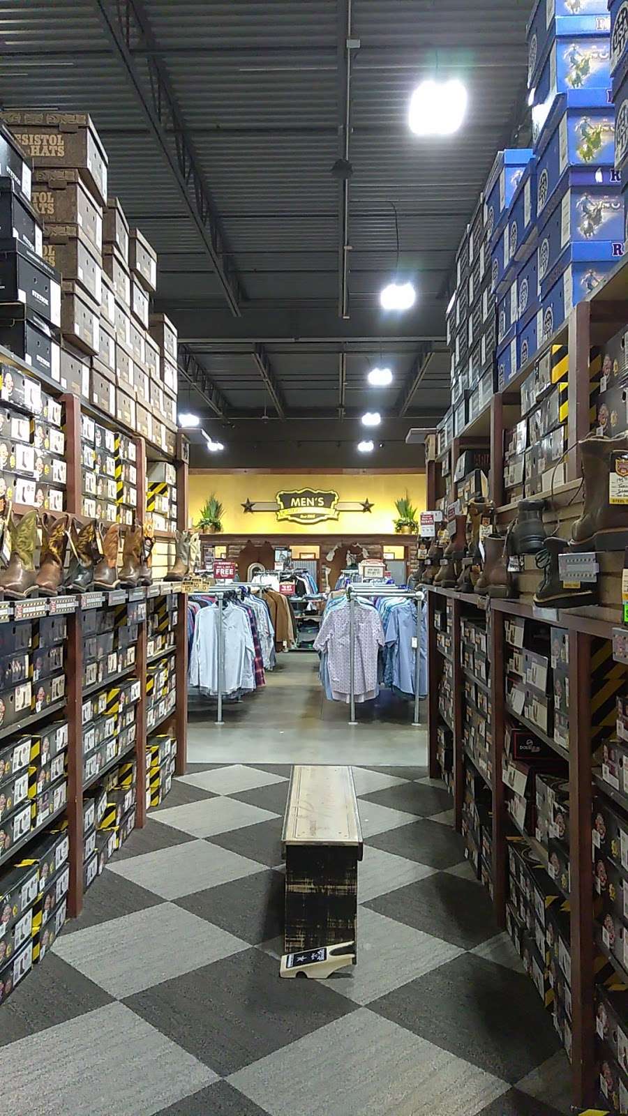 Cavenders Boot City | 14031 Northwest Fwy, Houston, TX 77040 | Phone: (713) 462-1122