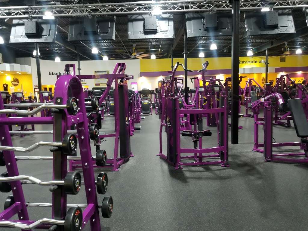 Planet Fitness | 124 Cedar Tree Square, Belton, MO 64012, USA | Phone: (816) 322-3395