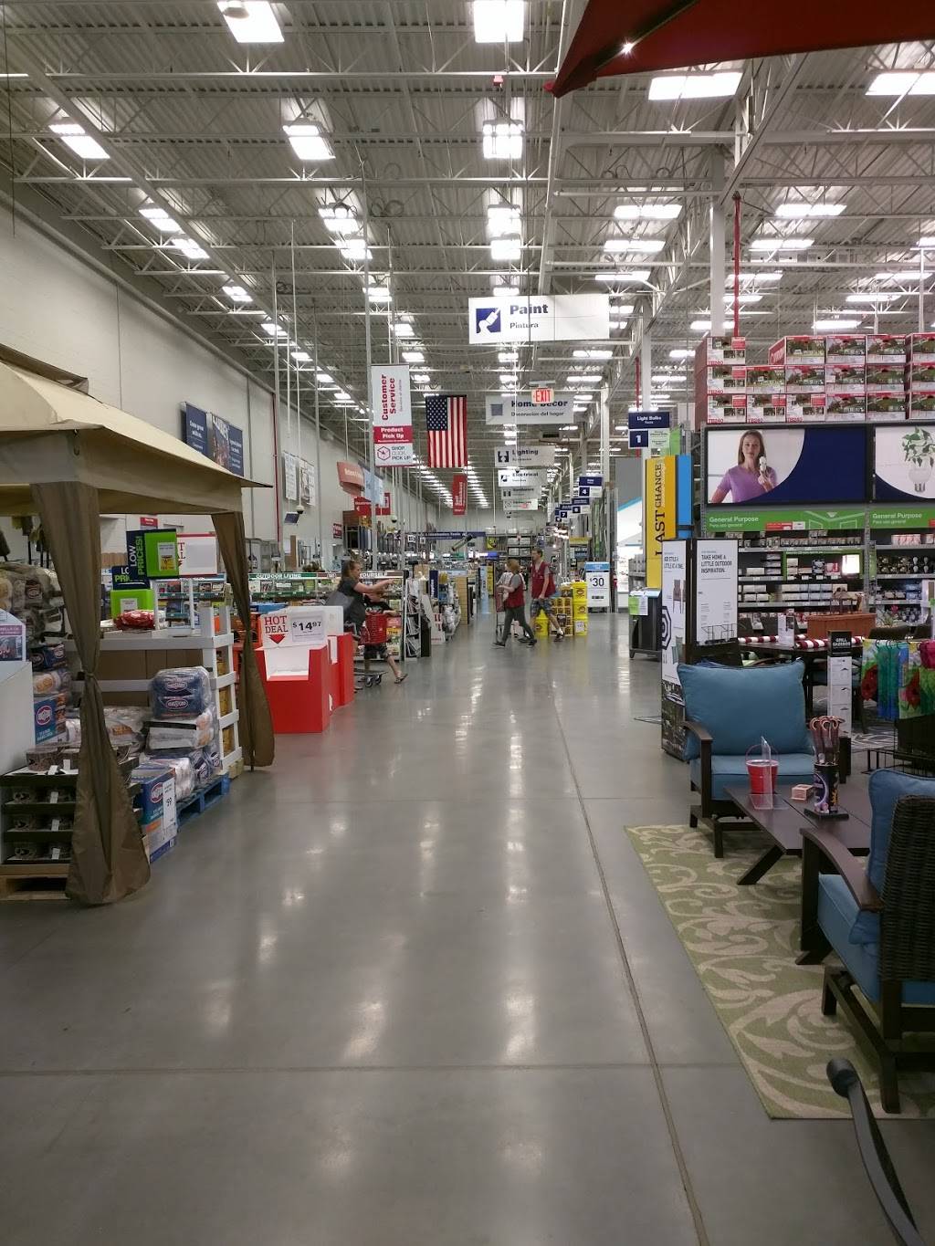 Lowes Home Improvement | 1501 S I-35 Service Rd, Moore, OK 73160, USA | Phone: (405) 246-3581