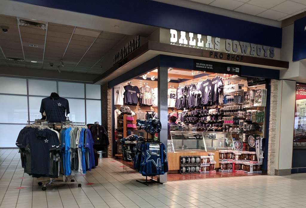 Dallas Cowboys Pro Shop | Gate 27, Hyatt Regency Dfw International Airport, Terminal C, E Airfield Dr, Dallas, TX 75261, USA | Phone: (972) 456-2751