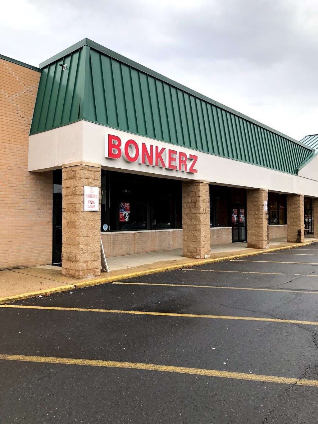 Bonkerz Amusement Center | 4437 NJ-27 #1a, Princeton, NJ 08540, USA | Phone: (609) 454-5653