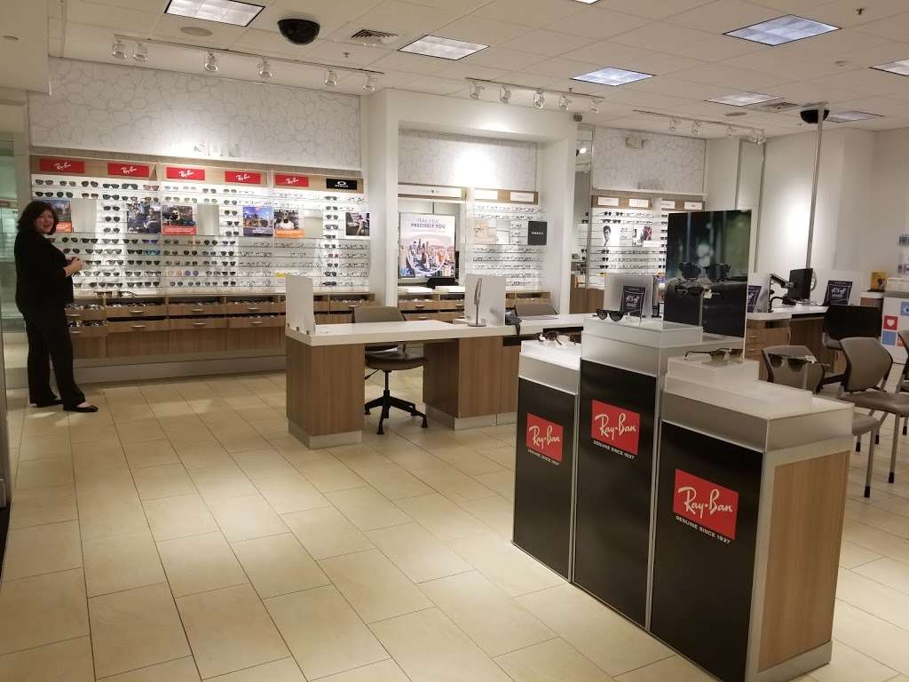 LensCrafters | 1455 NW 107th Ave Suite 790, Doral, FL 33172 | Phone: (305) 591-8072