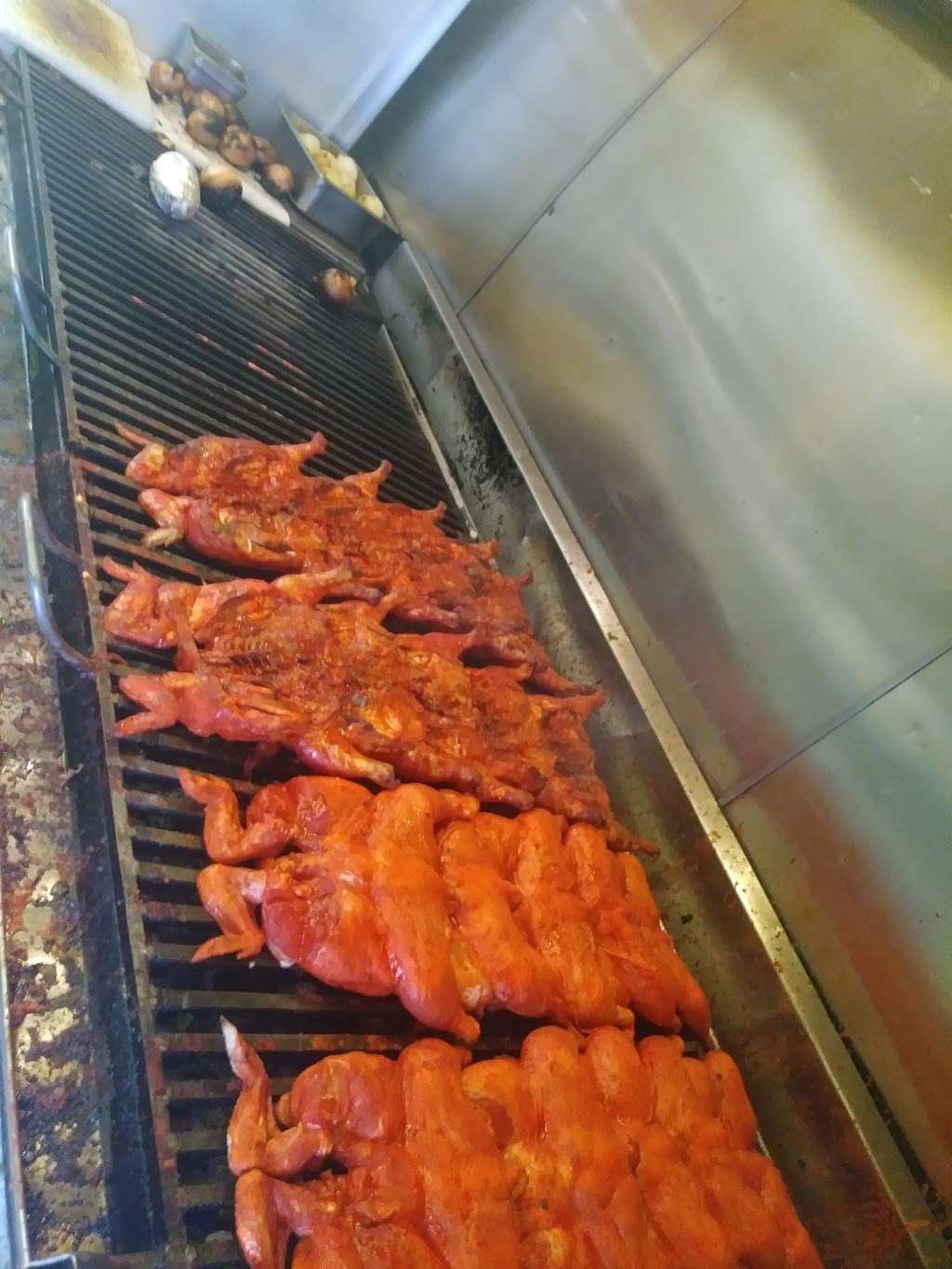 Pollos Asados La Silla | 1416 Broadway St, Houston, TX 77012, USA | Phone: (713) 928-3490