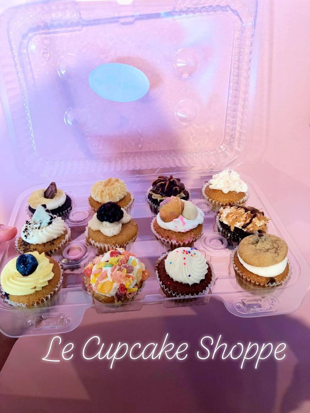 Le Cupcake Shoppe | 109 Capital Ave, Pittsburgh, PA 15226, USA | Phone: (412) 254-4295