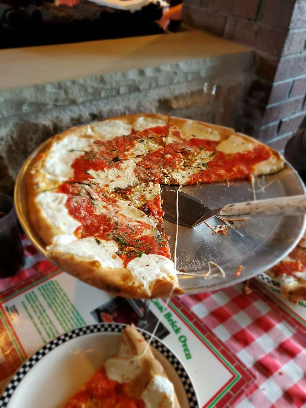 Brooklyns Coal-Burning Brick-Oven Pizzeria | 161 Hackensack Ave, Hackensack, NJ 07601, USA | Phone: (201) 342-2727