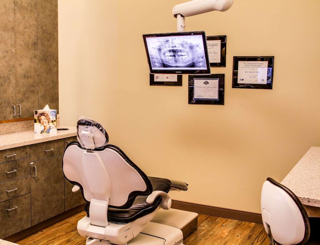 University Park Family Dental | 3970 Buchtel Blvd S #104, Denver, CO 80210, USA | Phone: (303) 300-0500