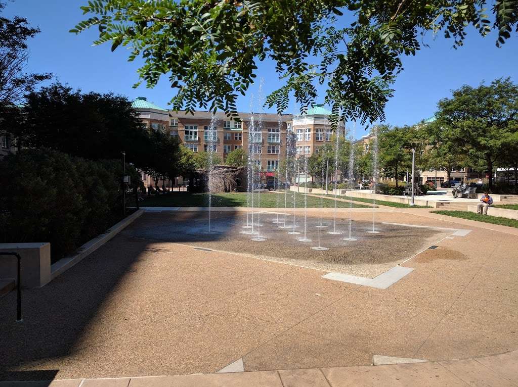 Splash Pad | 12023 Town Square St, Reston, VA 20190, USA | Phone: (703) 579-6720