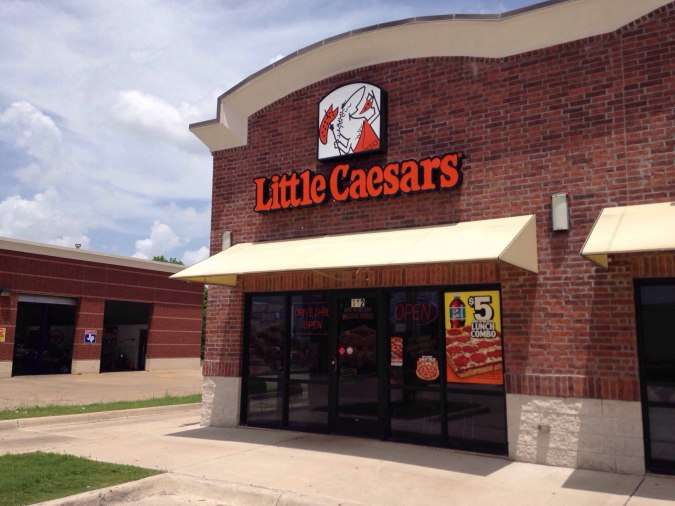 Little Caesars Pizza | 118 S Cockrell Hill Rd, DeSoto, TX 75115, USA | Phone: (972) 274-4600