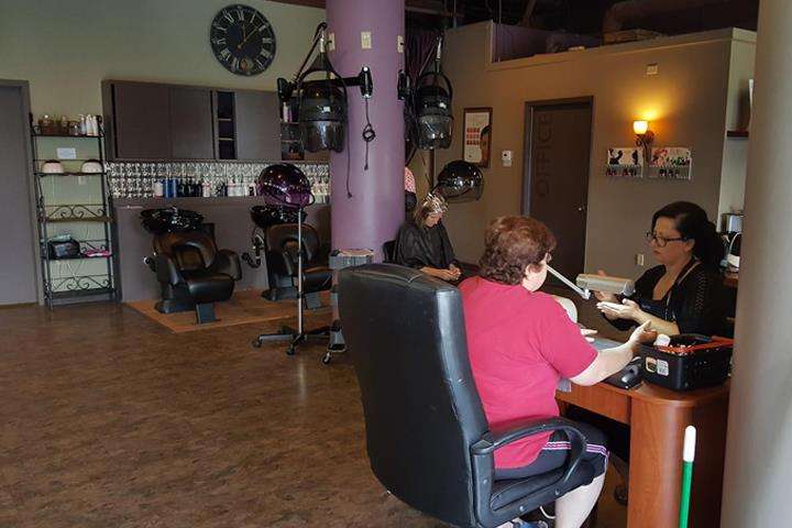 elements salon spa retreat | 15255 W 101st Ave, Dyer, IN 46311, USA | Phone: (219) 558-2022