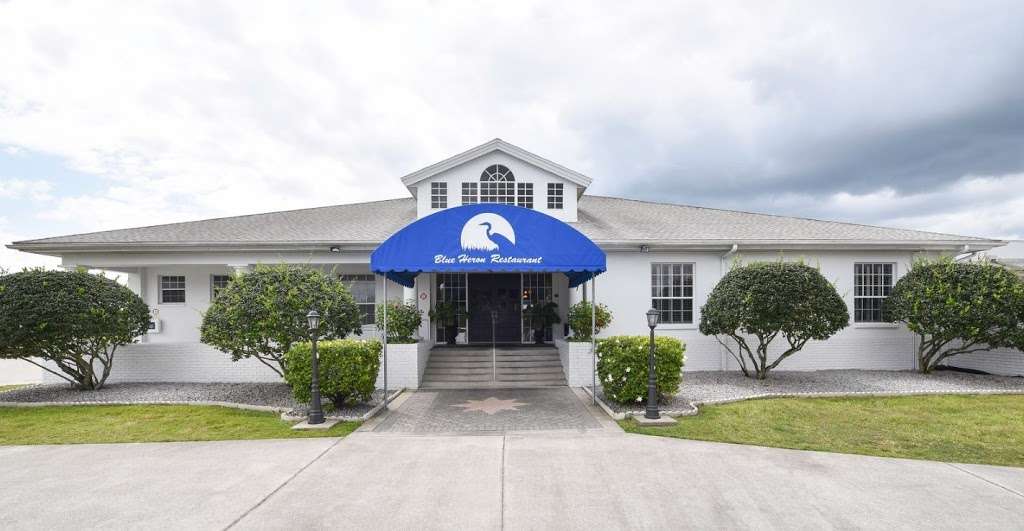 Blue Heron Restaurant | 137 Plantation Dr, Titusville, FL 32780, USA | Phone: (321) 385-9100