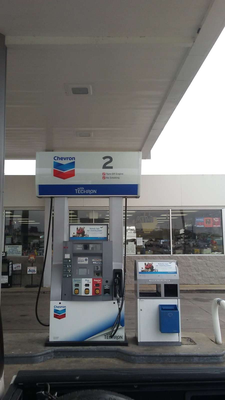 Chevron Angleton- BBQ | 2301 TX-35, Angleton, TX 77515, USA | Phone: (979) 849-6689