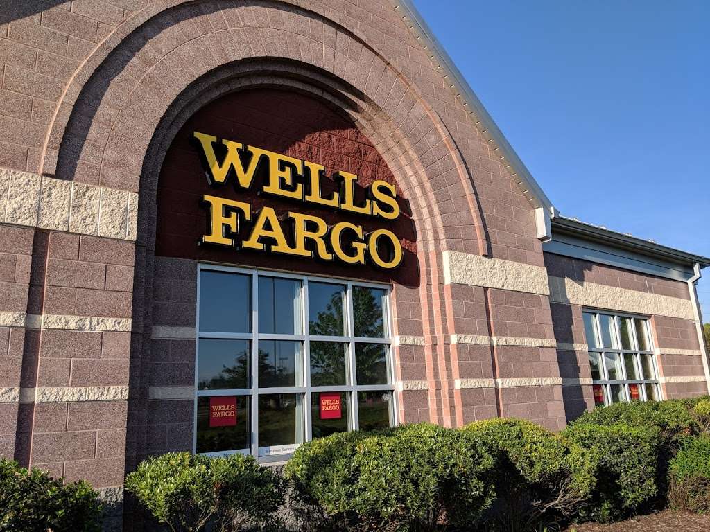 Wells Fargo Bank | 1461 Loucks Rd, York, PA 17408, USA | Phone: (717) 764-0702