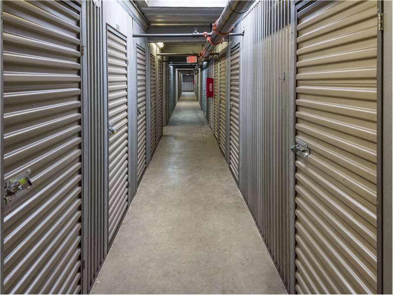 Extra Space Storage | 8603 Old Ardmore Rd, Landover, MD 20785 | Phone: (301) 322-1982