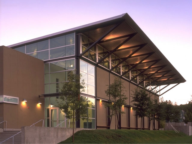 Bentley School | 1 Hiller Dr, Oakland, CA 94618, USA | Phone: (510) 843-2512