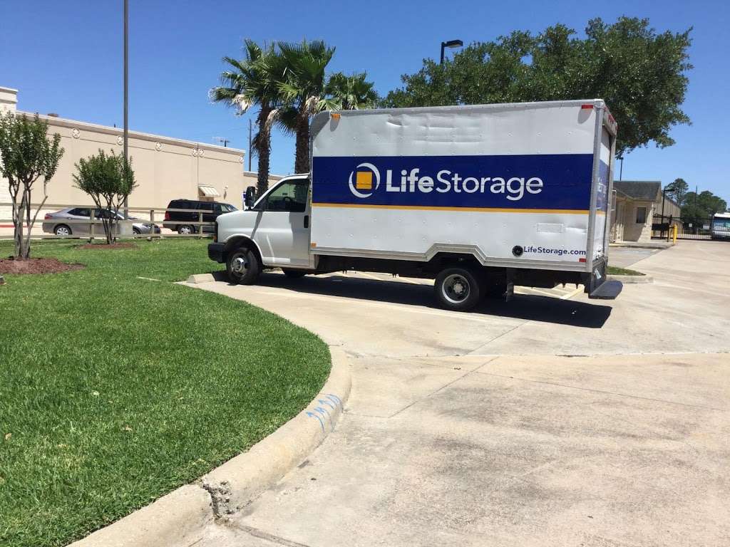 Life Storage | 7610 Hwy 6 N, Houston, TX 77095 | Phone: (281) 720-8578