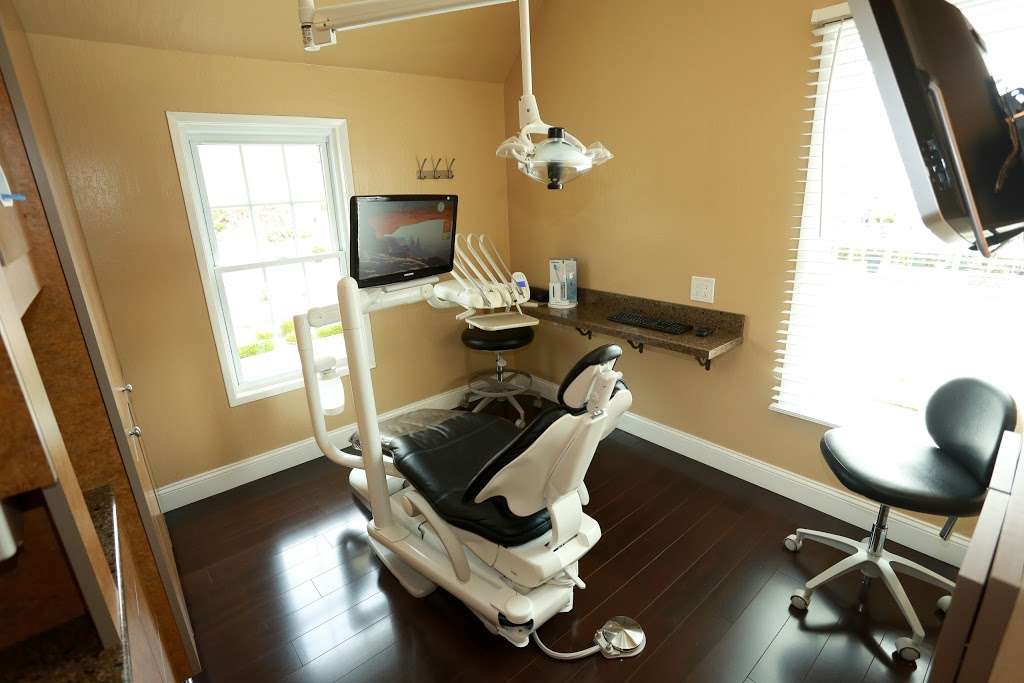 Bradburn Dentistry | 6123 Main St, Clayton, CA 94517 | Phone: (925) 672-0110