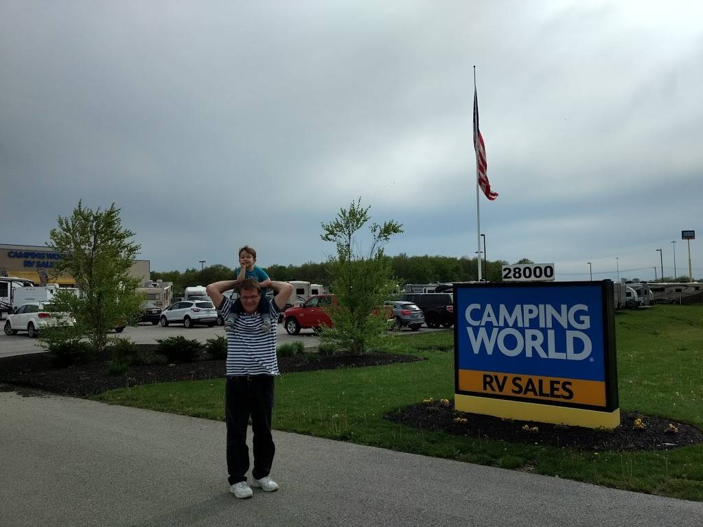 Camping World of Toledo | 28000 Sportsmans Dr, Rossford, OH 43460, USA | Phone: (888) 475-5719