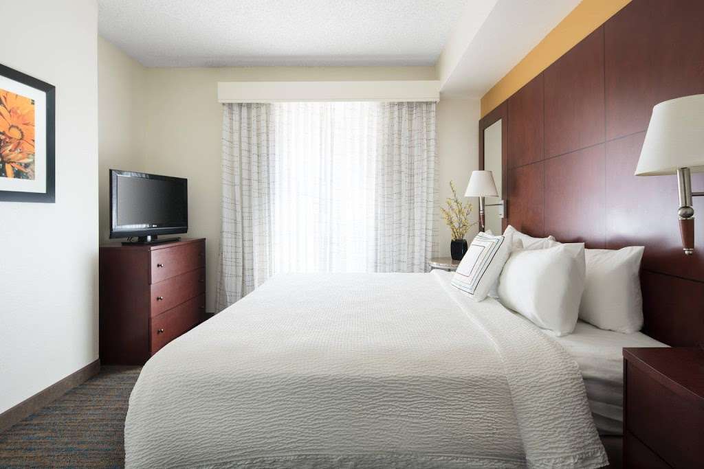 Residence Inn by Marriott Phoenix Desert View at Mayo Clinic | 5665 E Mayo Blvd, Phoenix, AZ 85054, USA | Phone: (480) 563-1500