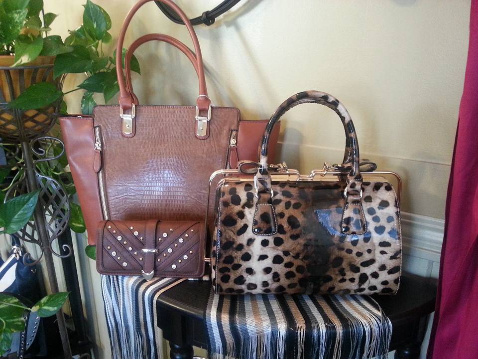 Generation 3 purses and gifts | 34995 Yucaipa Blvd, Yucaipa, CA 92399, USA | Phone: (909) 936-1512