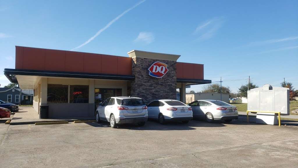 Dairy Queen Store | 200 Ross Sterling Ave, Anahuac, TX 77514, USA | Phone: (409) 267-3135